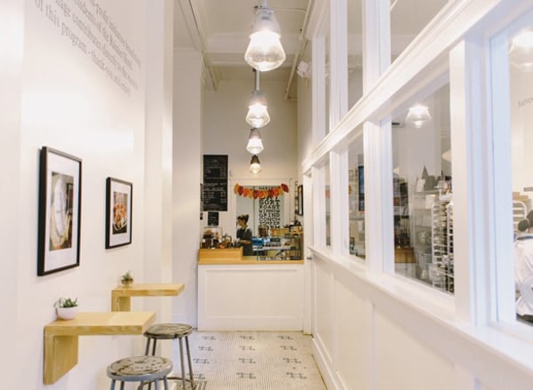 1.EVR CAFE