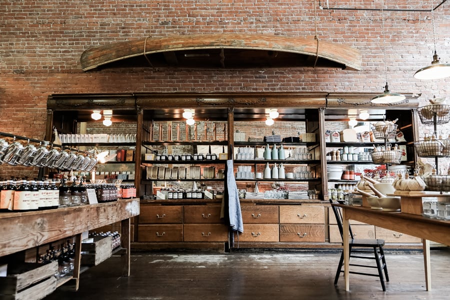 Kinfolk CityGuide OldFaithful-12