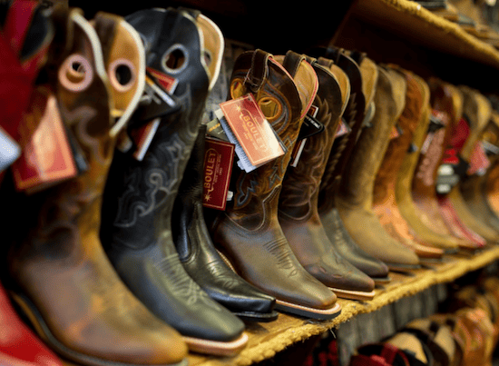 OK Boot Corrall shopping Gastown