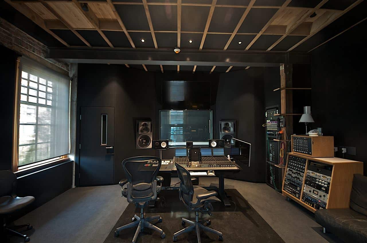 WarehouseStudio1