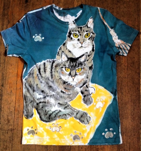 angel-vancouver-shopping-in-gastown-tee