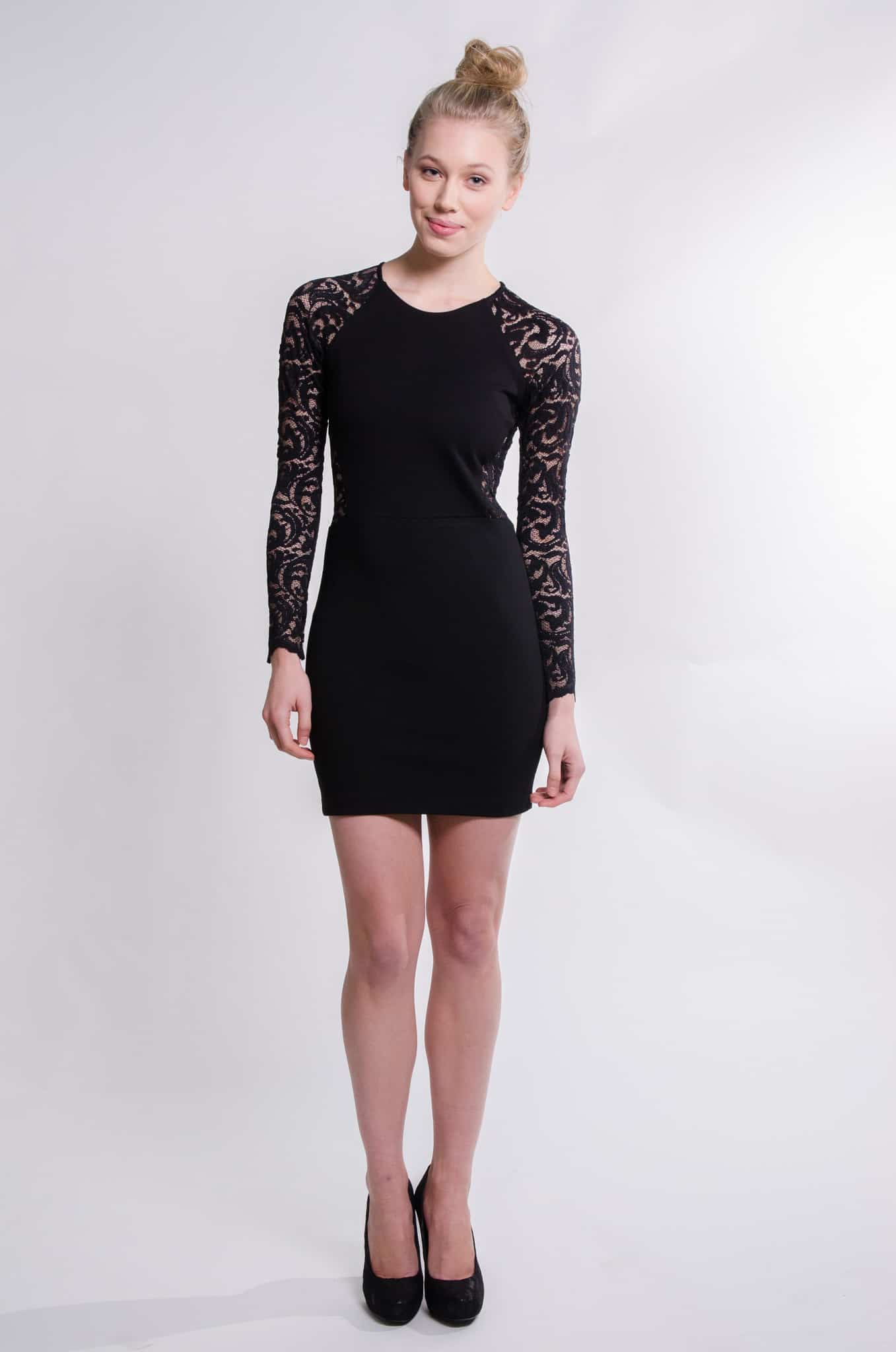 holly-boutique-partydress-shopping-in-gastown