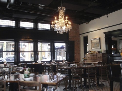 jules-bistro-restaurant-in-gastown