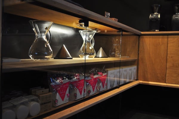 revolver-coffee-shop-gastown-5
