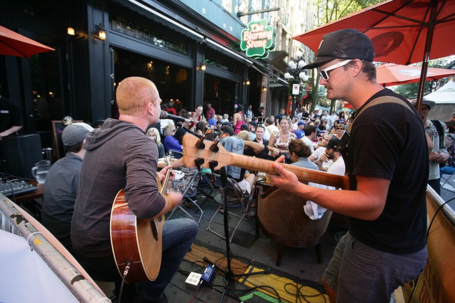 the-sheets-blarney-stone-gastown